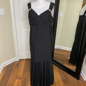 Formal Dress with Ruching